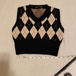BN SHEIN woman’s size 4 Vest